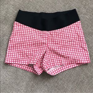 LOFT Maternity Shorts w/ Demi band 4” inseam